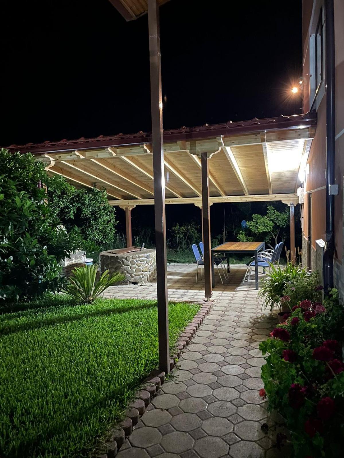 Harmony Villa Berat Luaran gambar